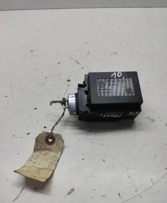 Volkswagen PASSAT B7 Ignition lock 3C0905843 3330