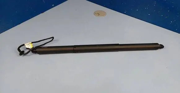 Porsche Cayenne (92A) Tailgate/trunk strut/damper 95851285107 95851285108
