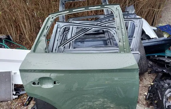 Audi Q5 SQ5 Rear door 80F83331