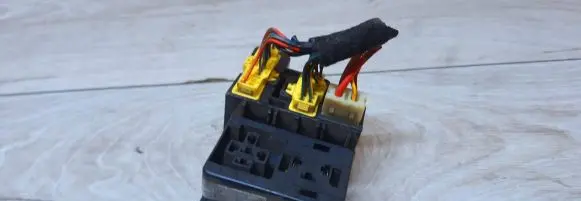 Hyundai Elantra Fuse module 911802d100