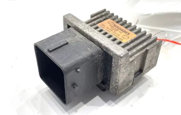 Citroen DS4 other engine part 9663824880