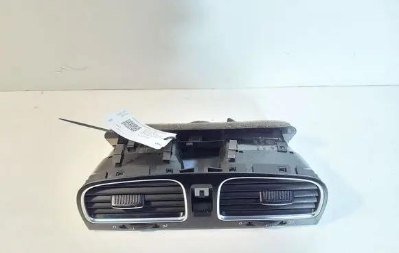 Volkswagen Golf VI Dash center air vent grill 5K0819728N