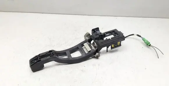 Ford Kuga I Rear door exterior handle/bracket 