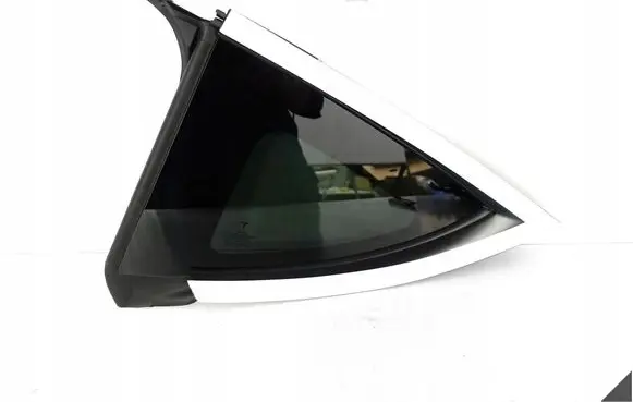 Tesla Model Y Front triangle window/glass 162116200E