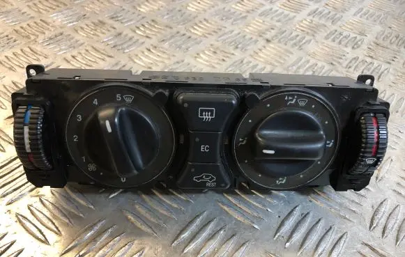 Mercedes-Benz E W210 Climate control unit 2108302985
