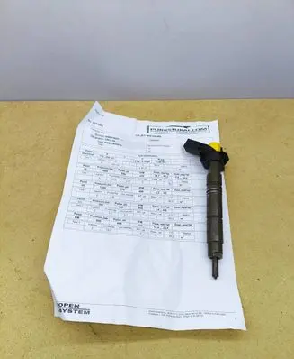 Mercedes-Benz ML W164 Fuel injector A6420700587 0445115 051206
