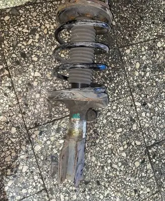 Mazda 323 Front shock absorber/damper