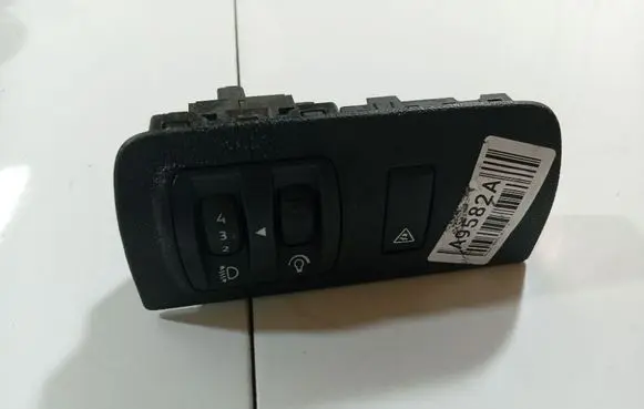Renault Scenic III - Grand scenic III Headlight level height control switch 648450001R
