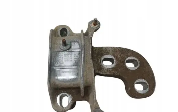 Other engine bay part