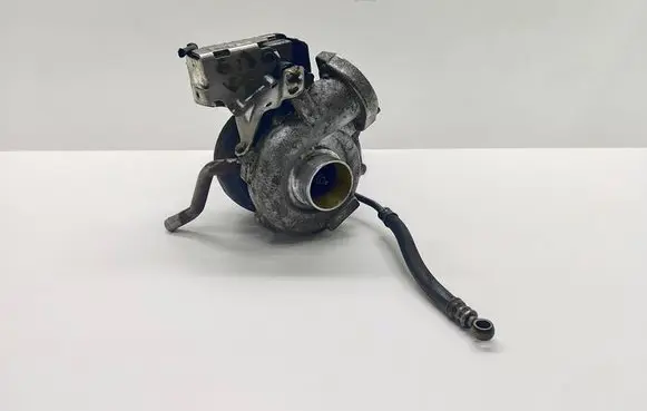 BMW 5 E60 E61 Turbo 724779 GARRETT 7810182