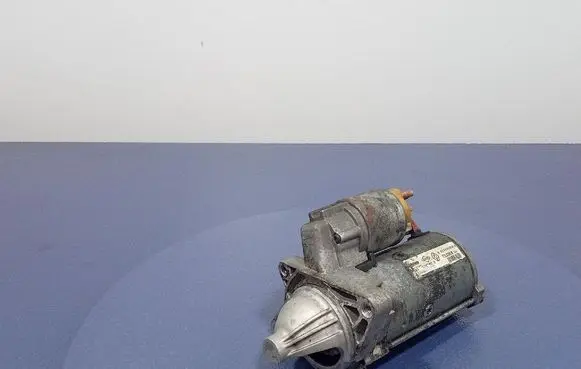Renault Laguna III Starter motor 8200568535