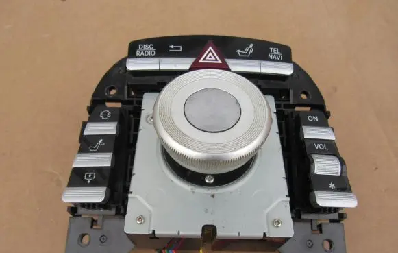 Mercedes-Benz S W221 Head unit multimedia control A2219054600 SW221
