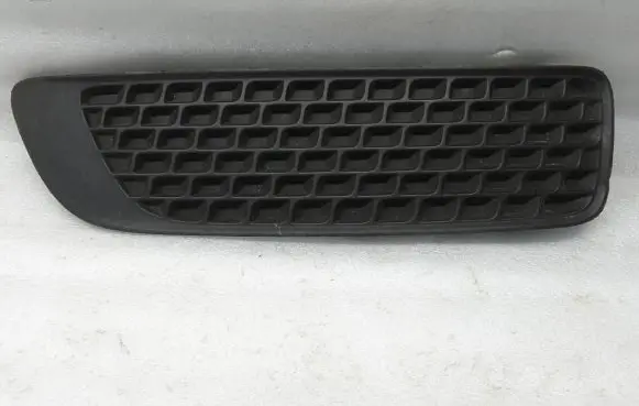 Front fog light trim/grill