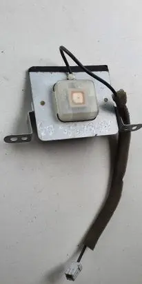 Toyota Avensis T250 Antenna control unit 