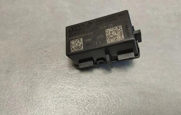 Audi A8 S8 D4 4H Keyless (KESSY) go control unit/module 4H0909131