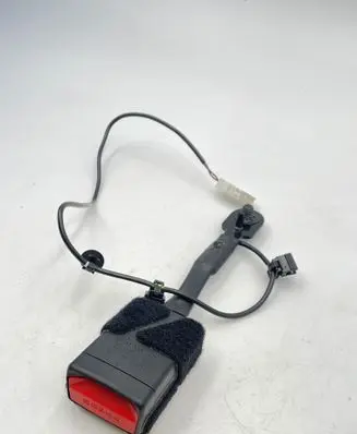 BMW 2 F45 Front seatbelt buckle 7313299 72117313299