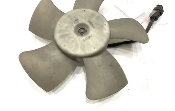 Suzuki Swift I Fan set 168000-4861