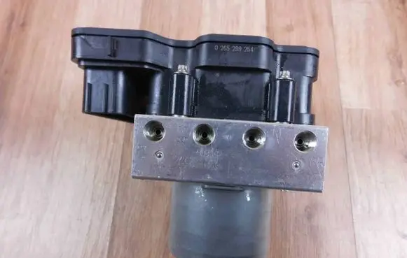 Toyota Corolla E210 E21 ABS Pump 4454002D71 0265299254 0265957117