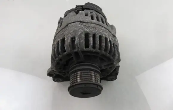 Seat Leon (1M) Generator/alternator 0124325001 038903023L