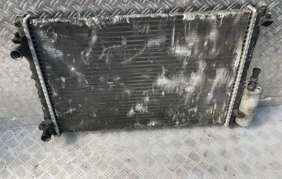 Renault Laguna I Coolant radiator 150600200f 15.060.020.0f