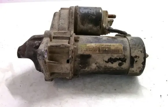 Opel Zafira A Starter motor 09130838