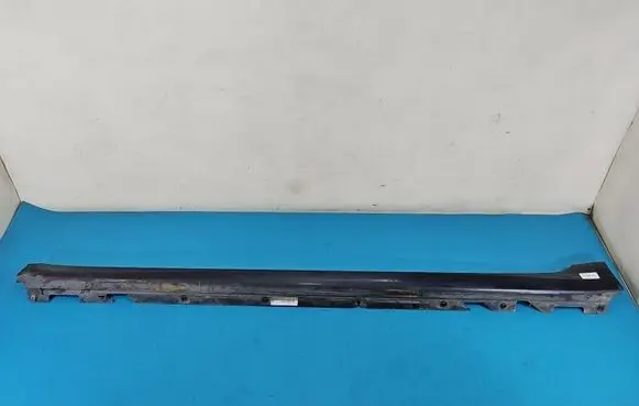 BMW 5 G30 G31 G38 Foot area side trim 8070347 IMPRK1550570