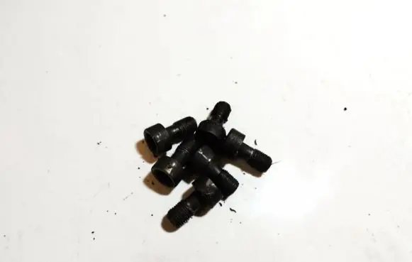 Chevrolet Captiva Nuts/bolts 