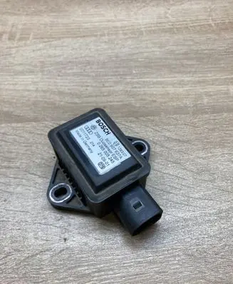 Audi A4 S4 B6 8E 8H ESP acceleration yaw rate sensor 8E0907637A 0265005245