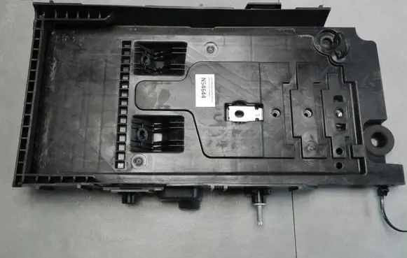 Ford Mondeo MK V Battery tray DG9310723A
