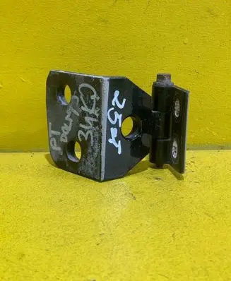 BMW X3 E83 Rear door lower hinge 99999999