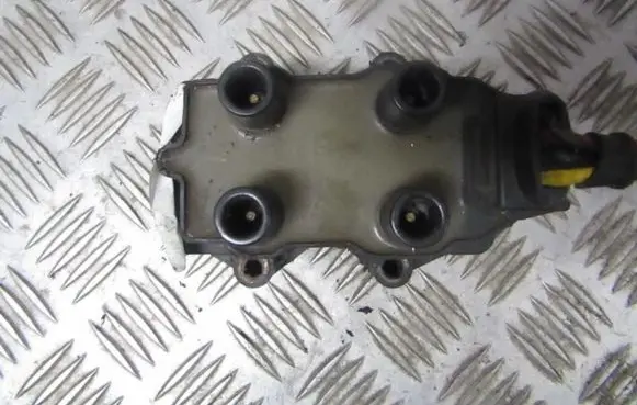 Peugeot 605 High voltage ignition coil