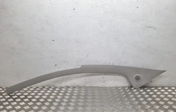 Volkswagen Fox (A) pillar trim 5Z0867231A 5Z0867231B