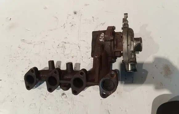 KIA Carens III Turbo 8241680001 282012A810