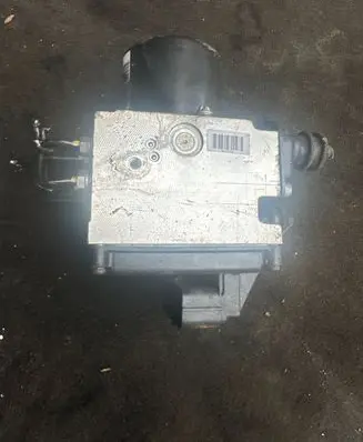 Volkswagen PASSAT B6 ABS Pump 3C0614095P 16027201 16027001A