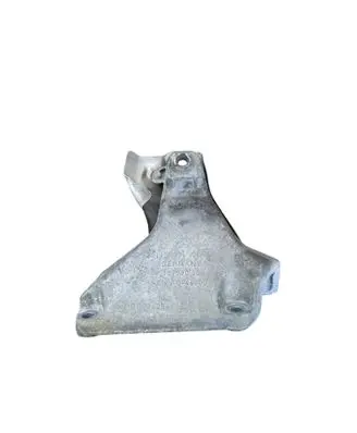 BMW X3 F25 Engine mounting bracket 6784824