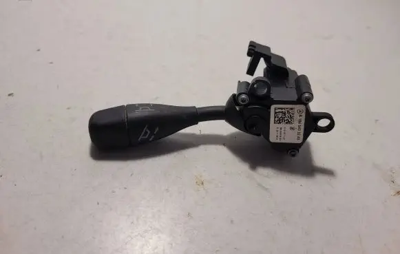 Mercedes-Benz S W221 Steering wheel adjustment handle/lever A1645403245 0141181101