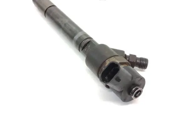 Volvo S60 Fuel injector 0445110251 30750283