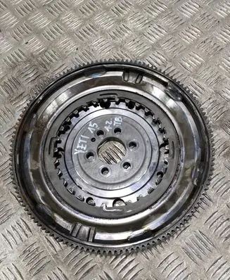 Skoda Yeti (5L) Flywheel 03F105266C