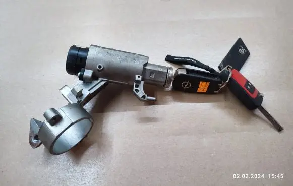 Opel Mokka X Ignition lock 23276089