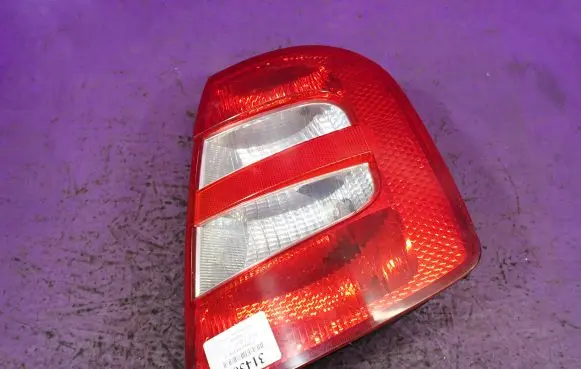 Skoda Fabia Mk1 (6Y) Rear/tail lights 6Y6945096