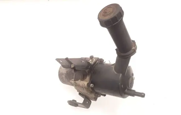 Citroen C4 I Power steering pump 21601861 114870F K01508