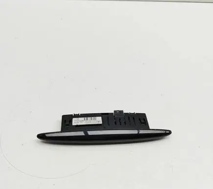 Mercedes-Benz CLA C117 X117 W117 Parking PDC sensor display screen A1725420023