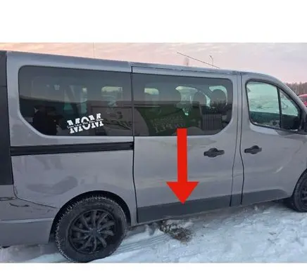 Opel Vivaro Sliding door trim (molding) 93453580 93453646 93867928