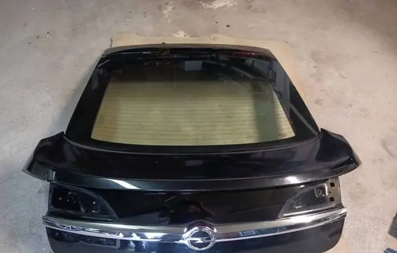 Opel Ampera Tailgate/trunk/boot lid