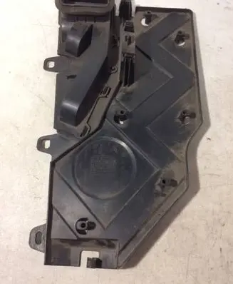 Citroen Berlingo Dashboard lower bottom trim panel 9680933880