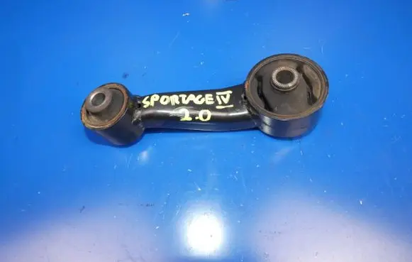 KIA Sportage Engine mounting bracket 