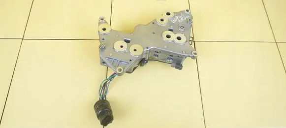 Nissan Pathfinder R51 Torque split ecu control unit/module BIEGOW YD25