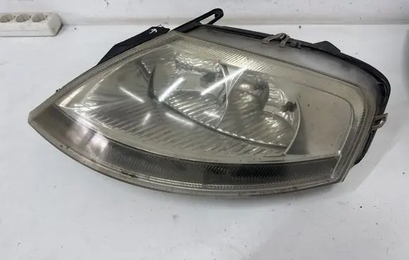 Citroen C3 Headlight/headlamp 9647214280 13E4T2 35905412109999