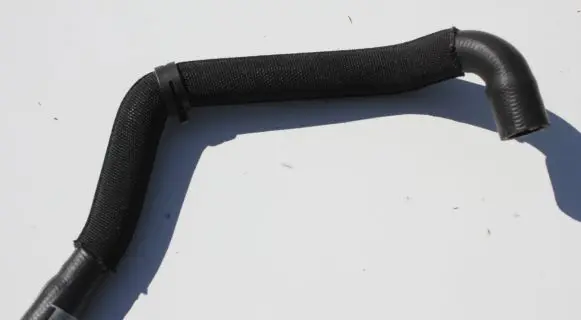Audi Q7 4L Engine coolant pipe/hose 4L0121056