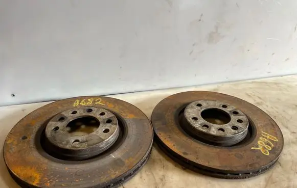 Opel Astra H Front brake disc